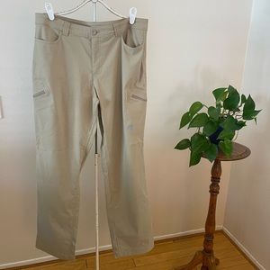 Eddie Bauer First Ascent Hiking Pants, Size 14